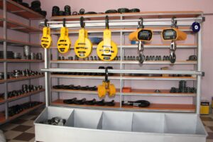 Beyzade Makina, Beyzade Makina Vinç Sistemleri, Dörtyol Vinç, Hatay Vinç, İskenderun Vinç, Payas Vinç, Çukurova Vinç Sistemleri, Türkiye Vinç Firmaları, Vinç Sistemleri Dörtyol, Kaldırma Ekipmanları Hatay, Vinç İmalatı (eğer yapılıyorsa), Vinç Montajı Dörtyol, Vinç Servisi Hatay, Vinç Tamiri İskenderun, Vinç Bakımı Payas, Vinç Modernizasyonu, Vinç Periyodik Kontrol, Vinç Projelendirme, Vinç Danışmanlığı Dörtyol, Endüstriyel Çözümler Hatay, Makine İmalatı ve Servisi, Ağır Sanayi Ekipmanları, Malzeme Elleçleme Çözümleri, İş Güvenliği Ekipmanları Dörtyol, Vinç Yedek Parça Hatay, Güç Aktarma Elemanları, Endüstriyel Otomasyon Destek,